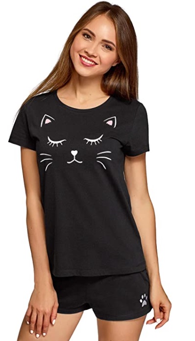 Pijamas de gato negro